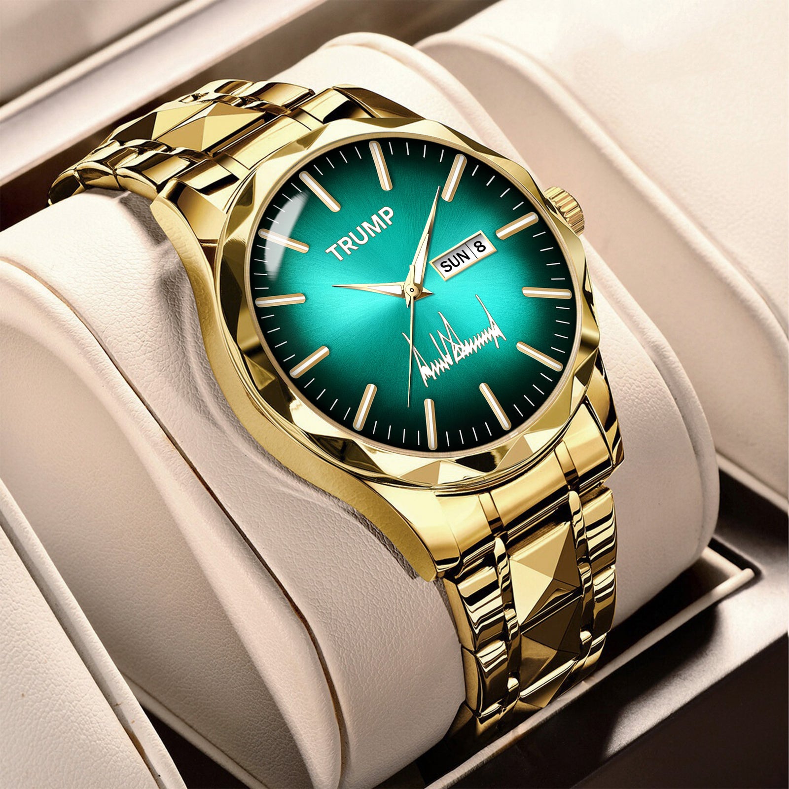 TRUMP Watch 2026 Luxury Gold – Emerald Green Sunburst Dia