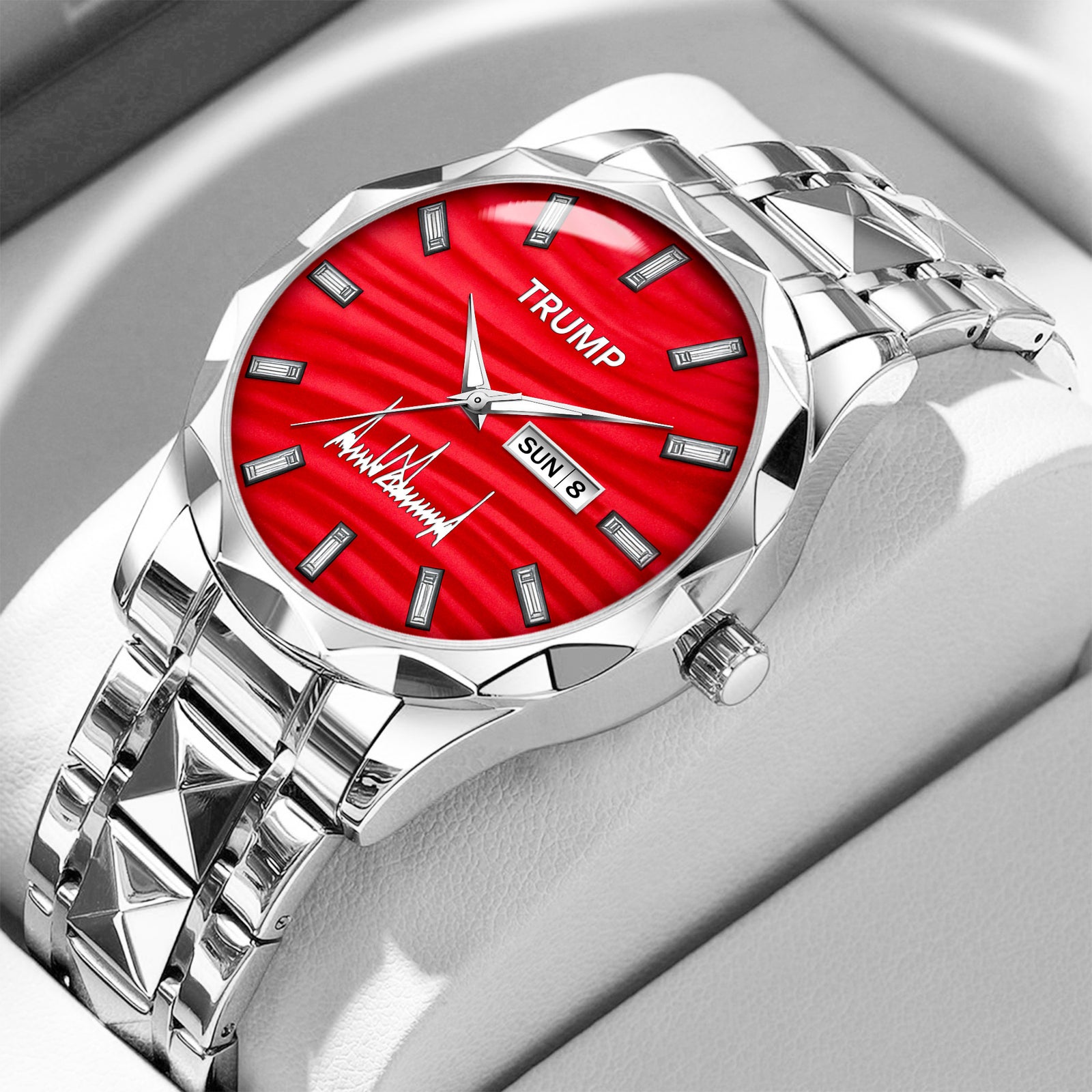TRUMP Watch 2026 Luxury Silver – Signature Red Dial