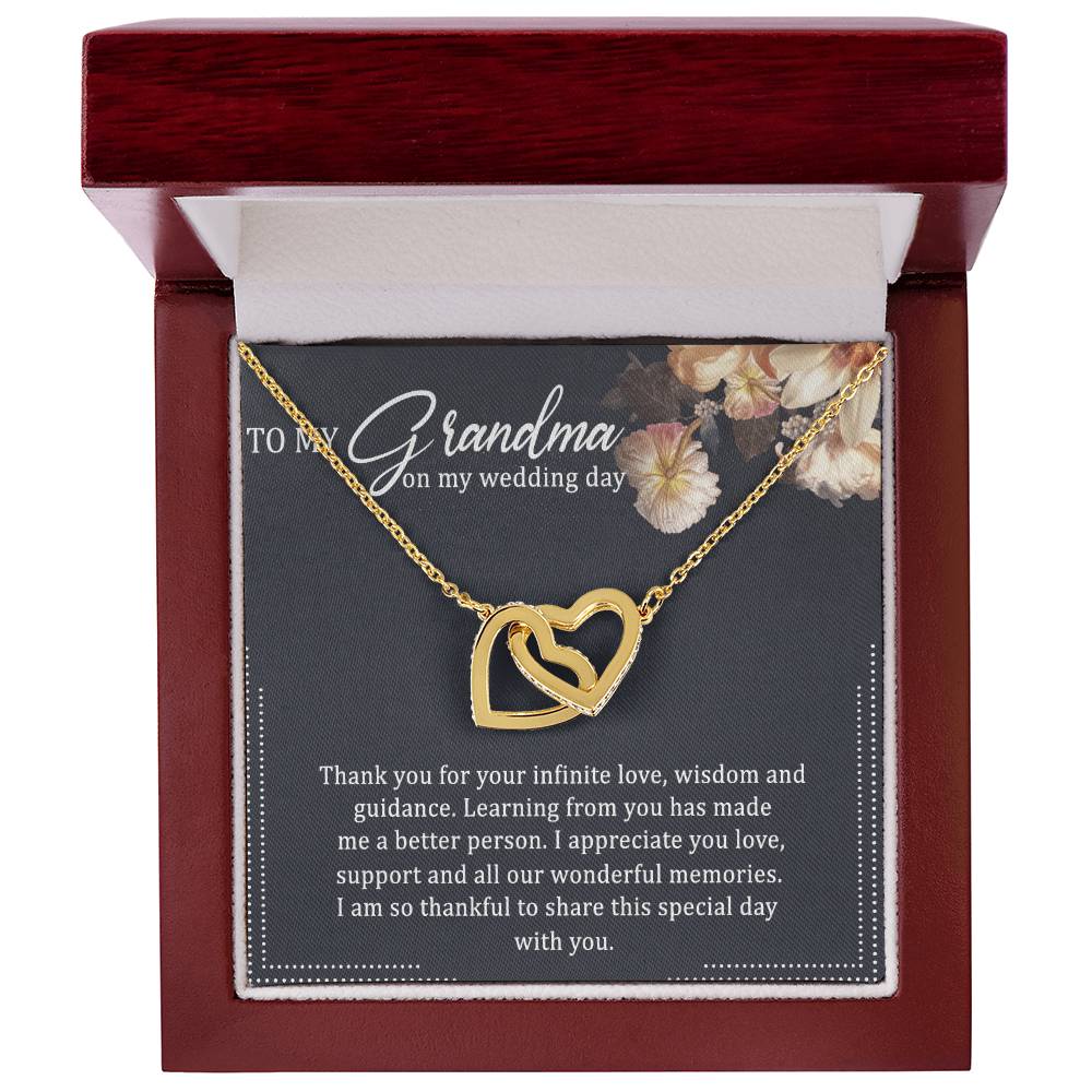 To My Grandma Interlocking Hearts Necklace Message Card