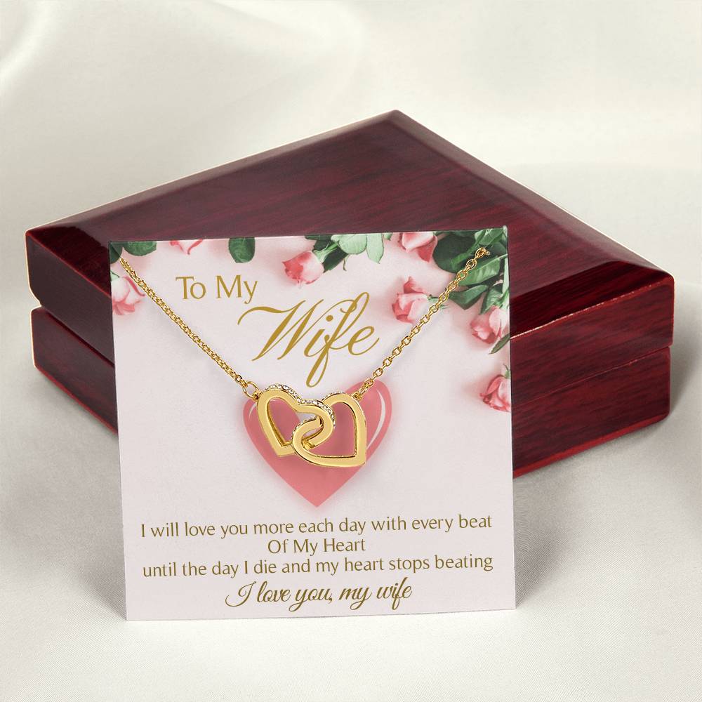 To My Wife Interlocking Hearts Necklace Message Card