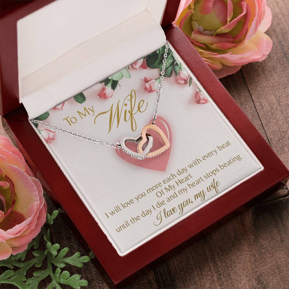 To My Wife Interlocking Hearts Necklace Message Card