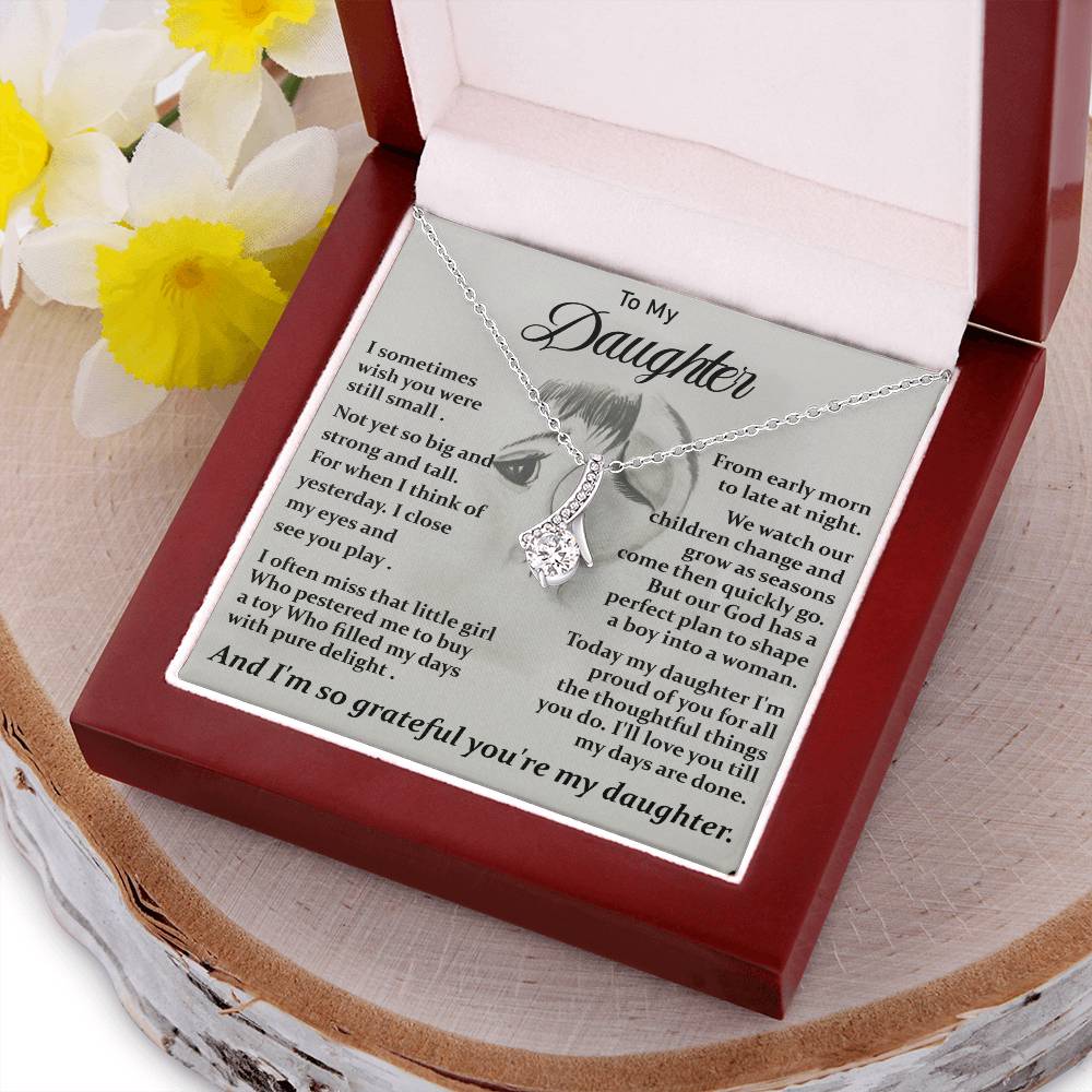 To My Daughter - Love Mom Alluring Necklaceđź’“ Alluring Beauty Necklace