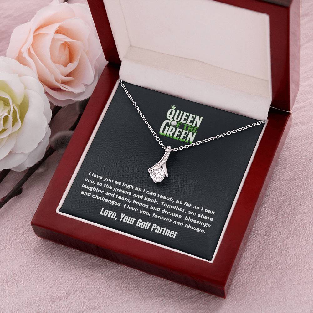 Queen Of Green Share Laughter Necklace Alluring Beauty Necklace
