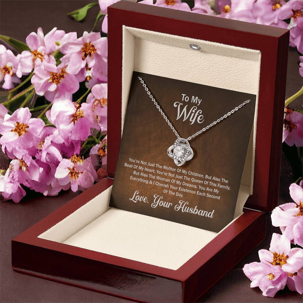 Beat Of Love Knot Necklace