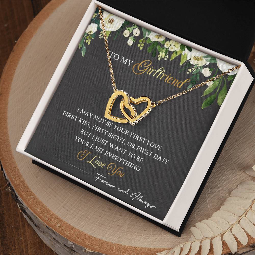 To My Girlfriend Interlocking Hearts Necklace Message Card