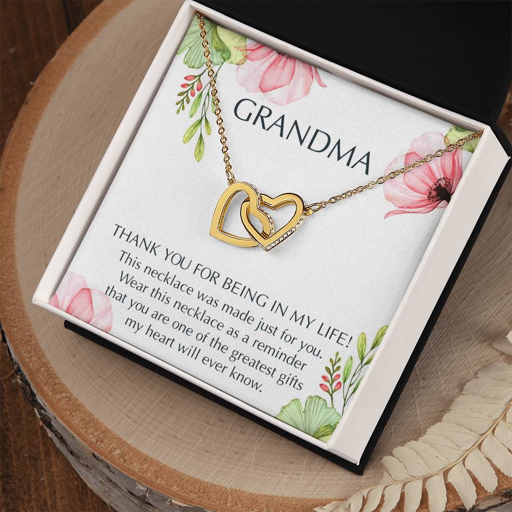 Grandma Interlocking Hearts Necklace Message Card