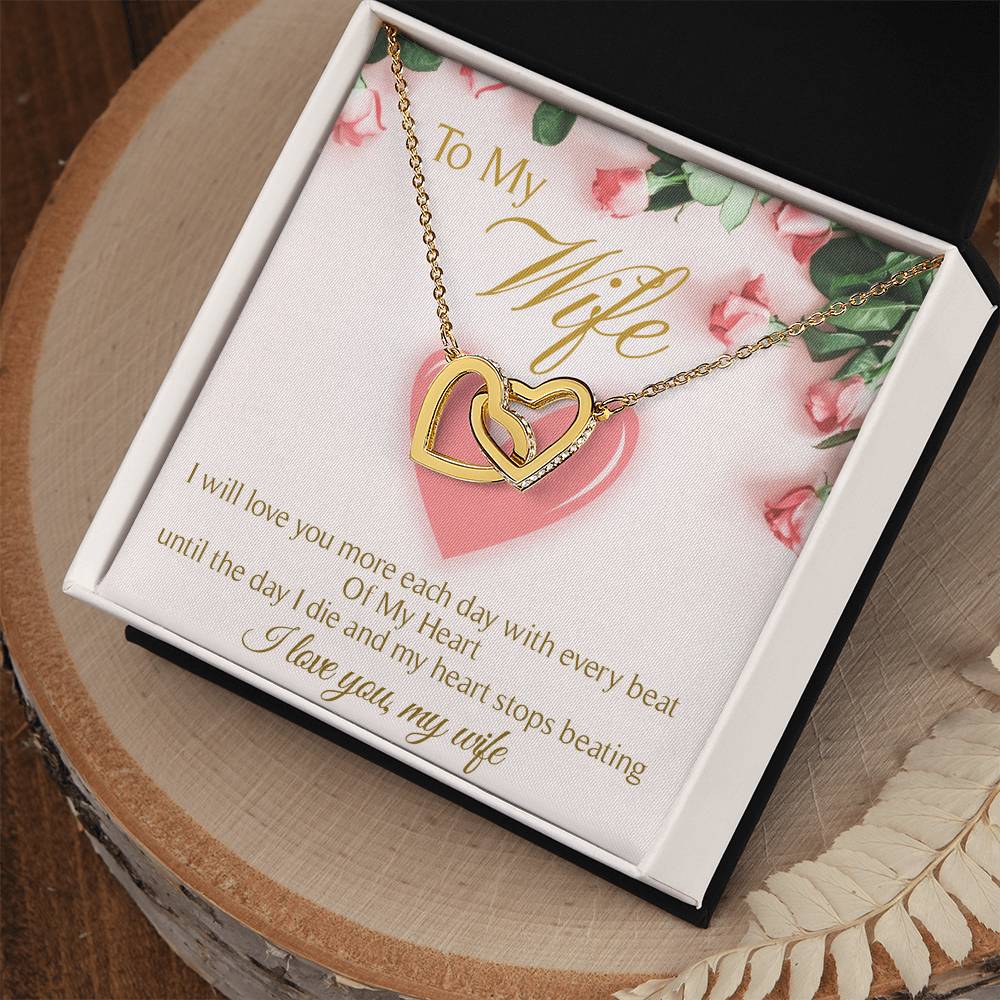 To My Wife Interlocking Hearts Necklace Message Card
