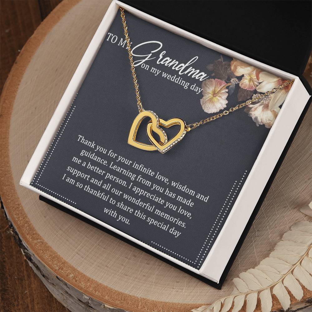 To My Grandma Interlocking Hearts Necklace Message Card