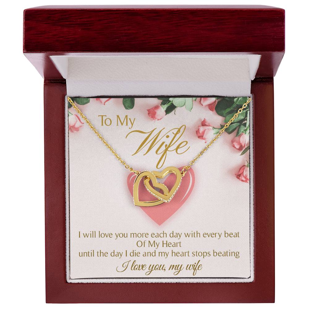To My Wife Interlocking Hearts Necklace Message Card