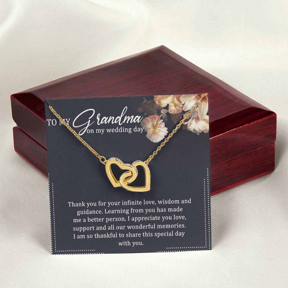 To My Grandma Interlocking Hearts Necklace Message Card