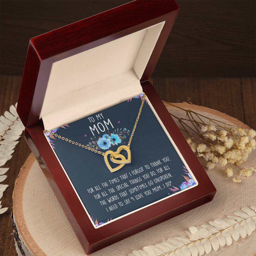 To My Mom Interlocking Hearts Necklace Message Card