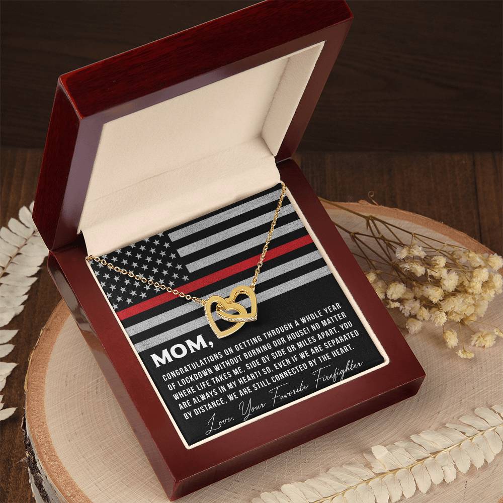 To My Mom From Favorite Firefighter - Necklace Interlocking Hearts Necklace