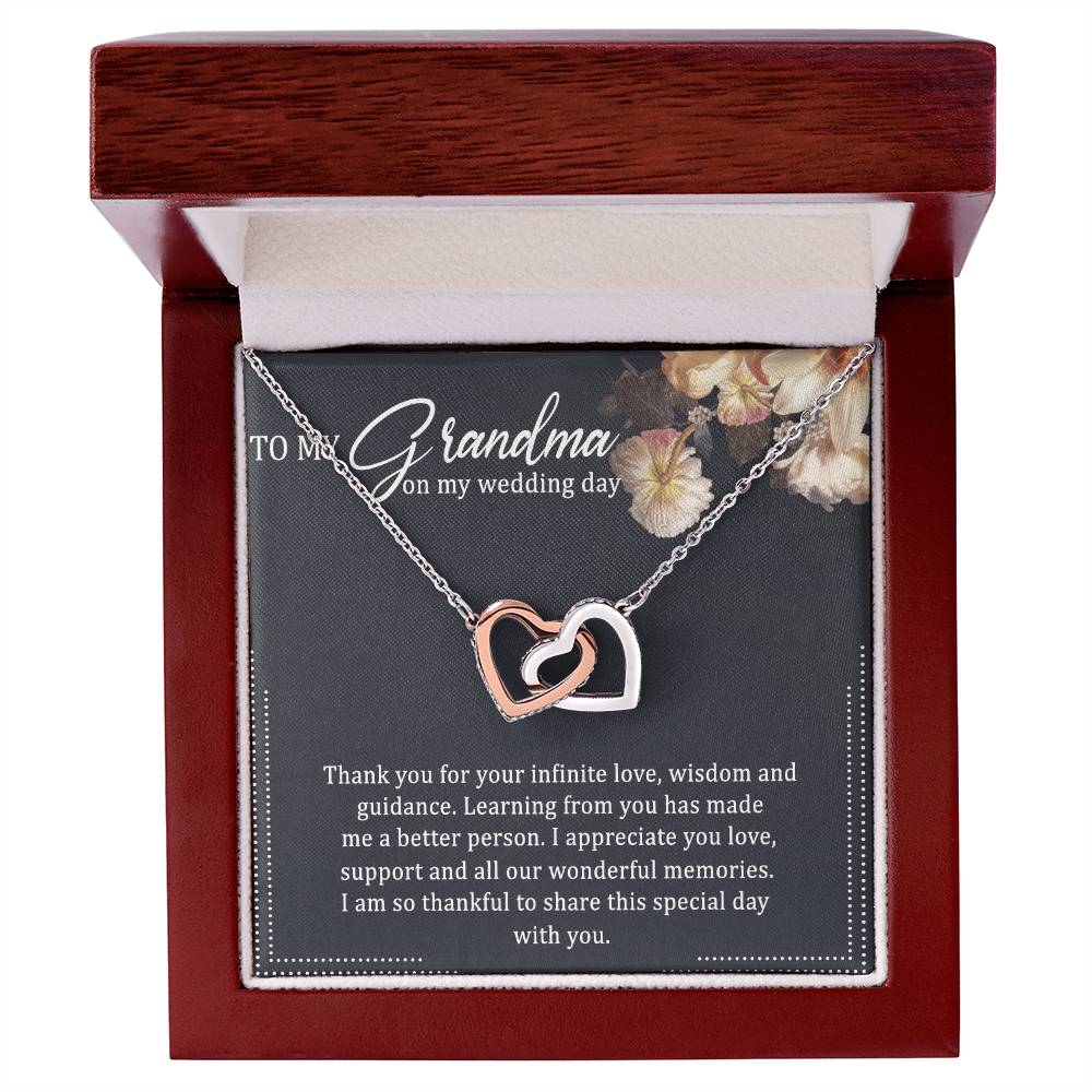 To My Grandma Interlocking Hearts Necklace Message Card
