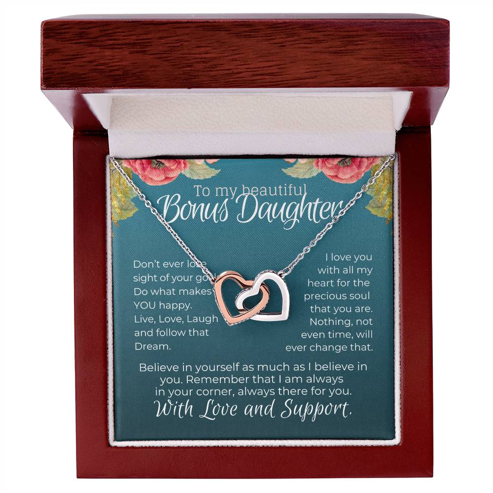 Stepdaughter Love & Support Gift From Stepmom Step Dad - Hearts Interlocking Hearts Necklace