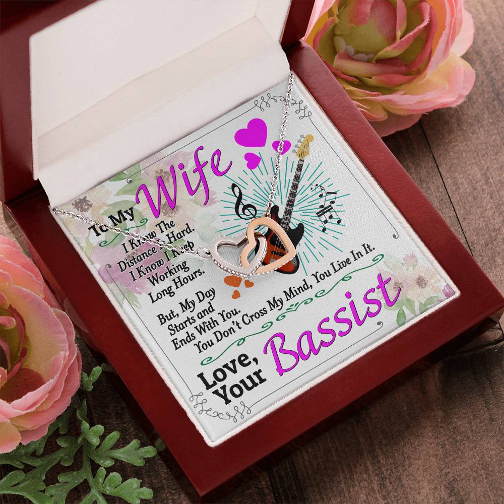 Bassist'S Wife - Interlocking Heart Necklace Interlocking Hearts Necklace