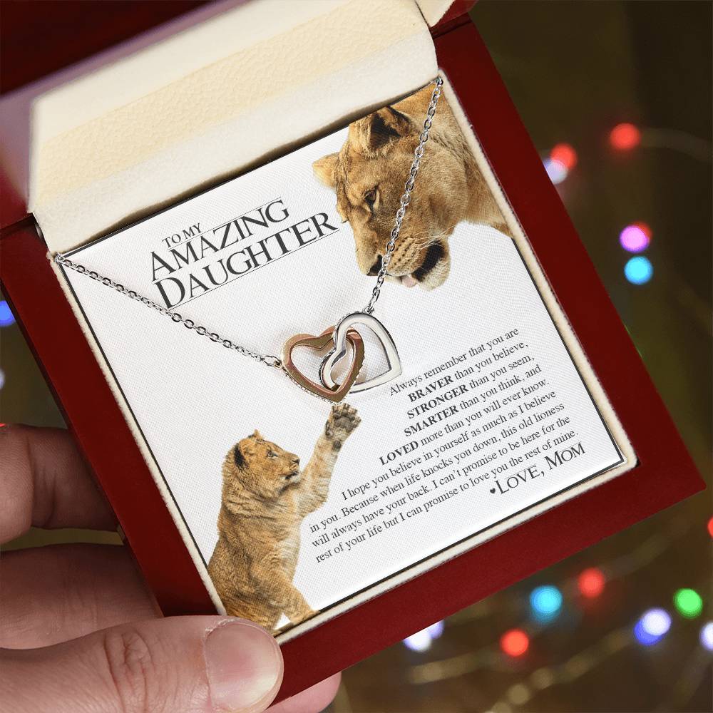 To My Amazing Daughter - Lion'S Pride Necklace & Message Card Interlocking Hearts Necklace