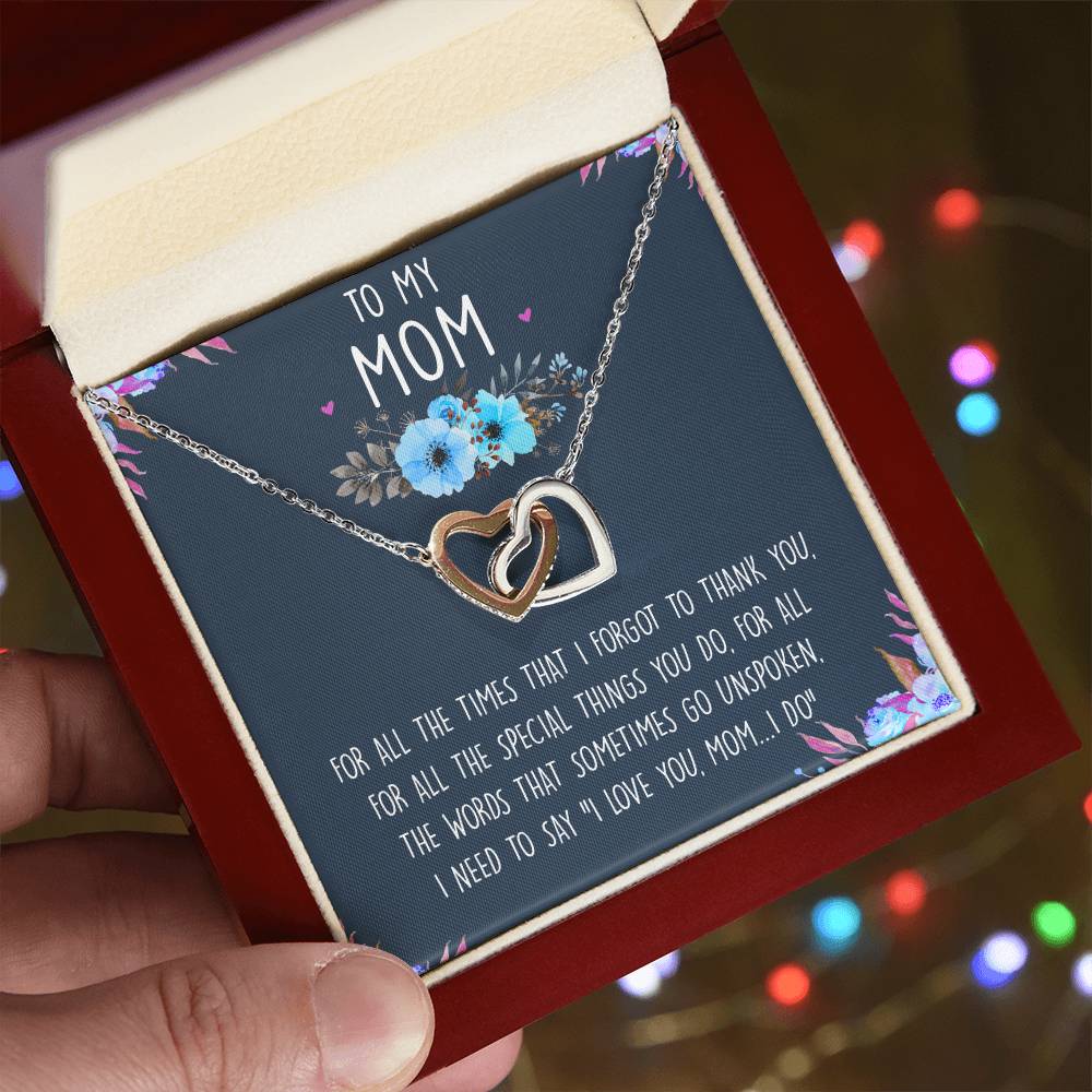 To My Mom Interlocking Hearts Necklace Message Card