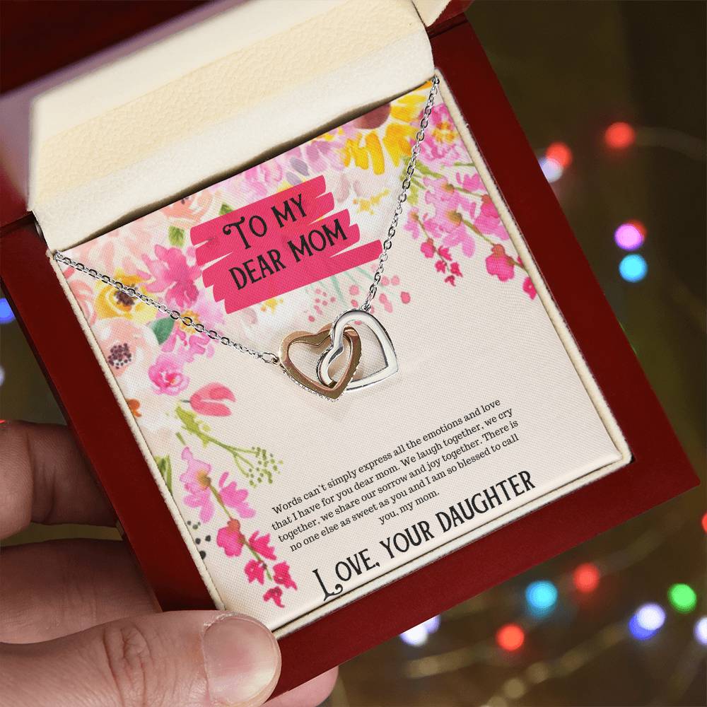 To My Dear Mom Happy Mother'S Day Interlocking Hearts Necklace