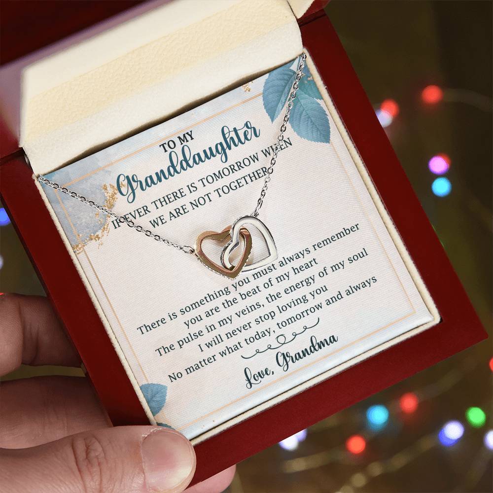 To My Granddaughter Interlocking Hearts Necklace Message Card