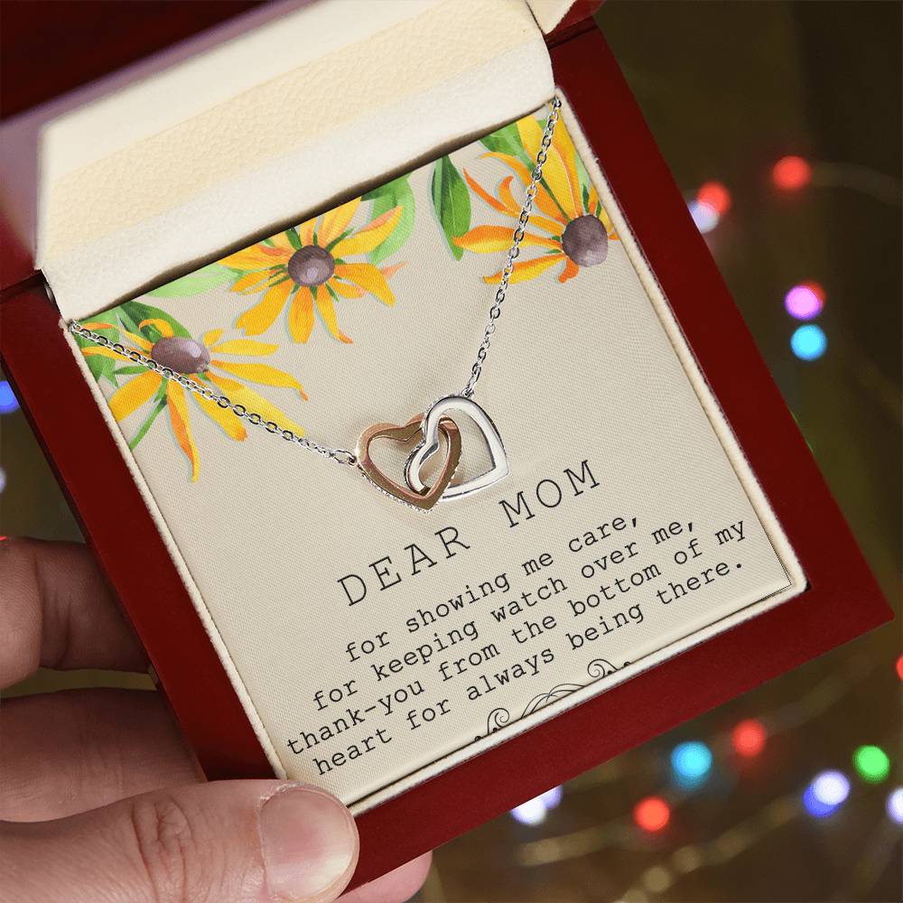 Dear Mom Interlocking Hearts Necklace Message Card