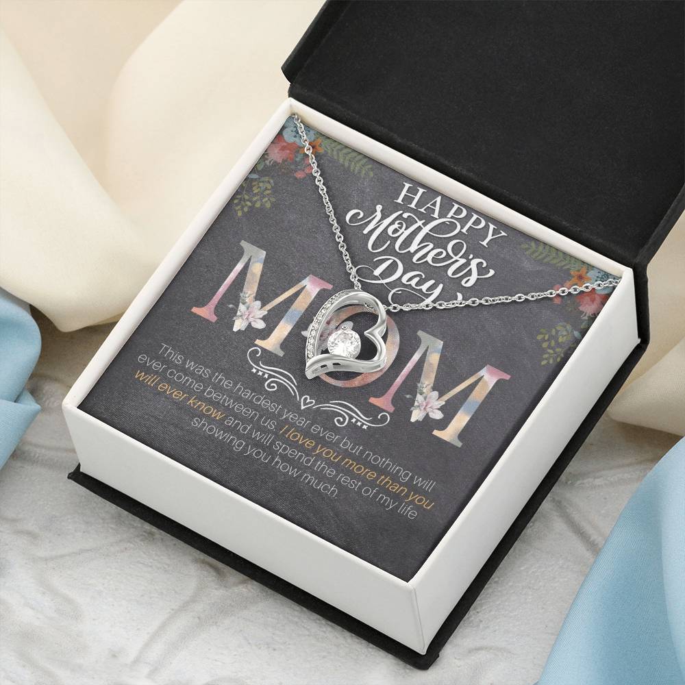 Happy Mother&#39;s Day Mom Forever Love Necklace