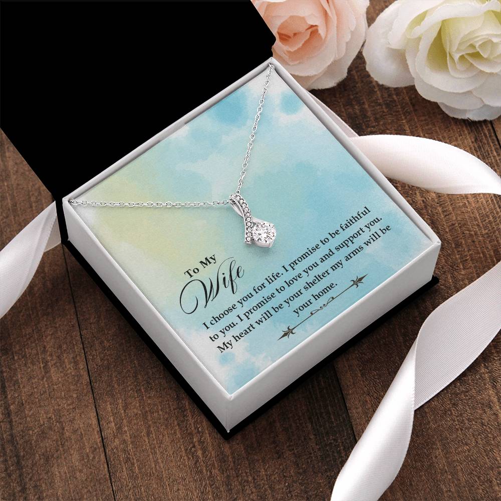 Alluring Sparkly Pendent Alluring Beauty Necklace