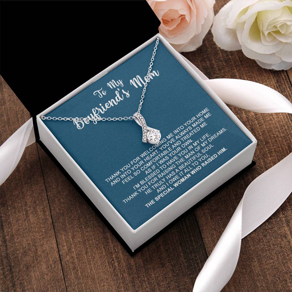 To My Boyfriend's Mom - I Owe It All To You - Necklace Alluring Beauty Necklace