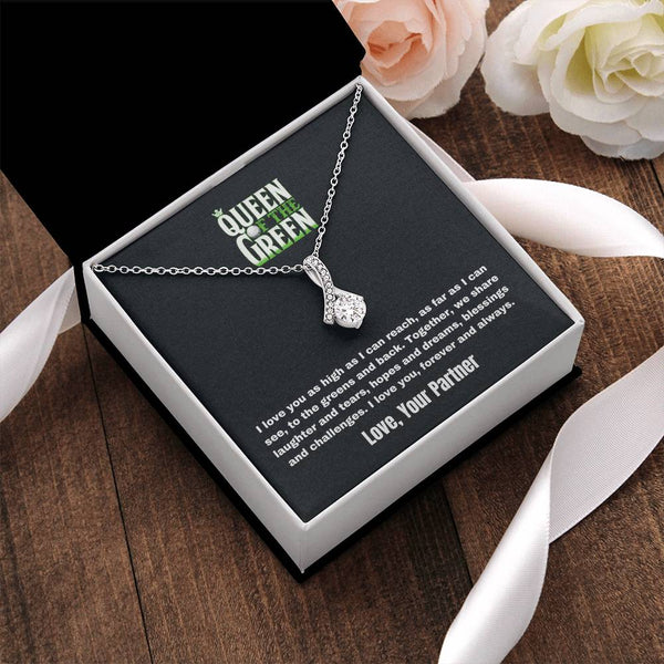 Queen Of The Green Necklace 1 Alluring Beauty Necklace
