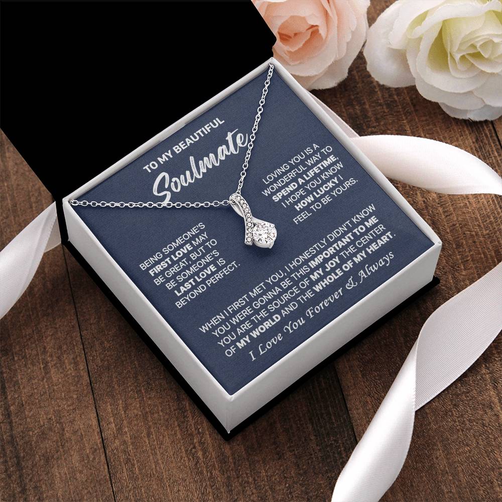 Gift For Your Soulmate - The Whole World - Alluring Alluring Beauty Necklace