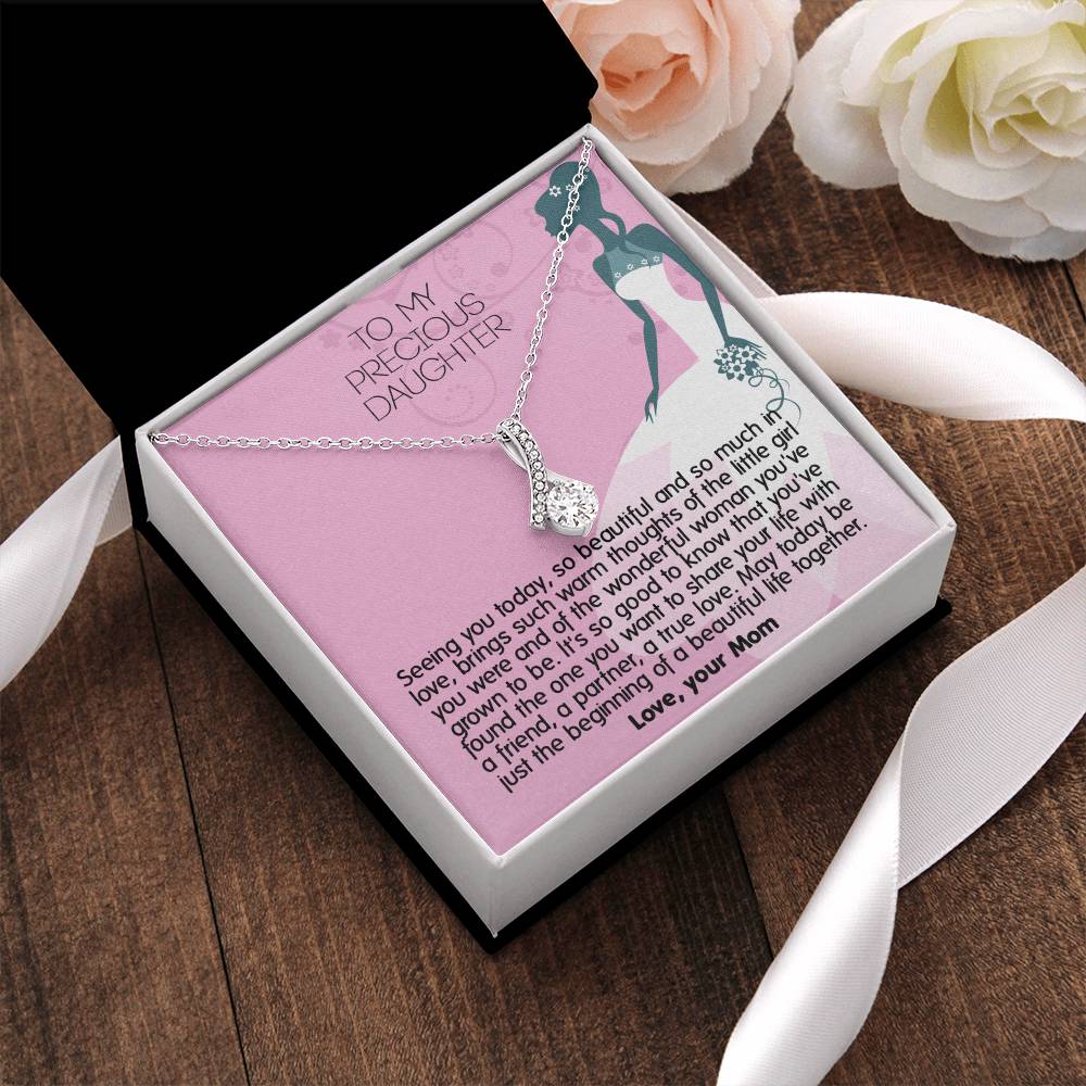 Mother ! Give This Unique Necklace To Your Precious Daughter Alluring Beauty Necklace