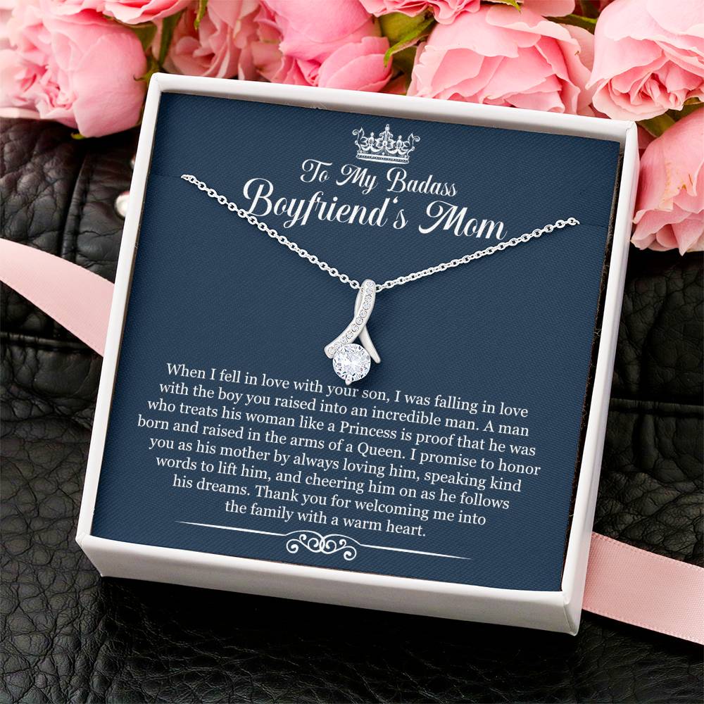 To My Badass Boyfriend’S Mom Necklace Alluring Beauty Necklace