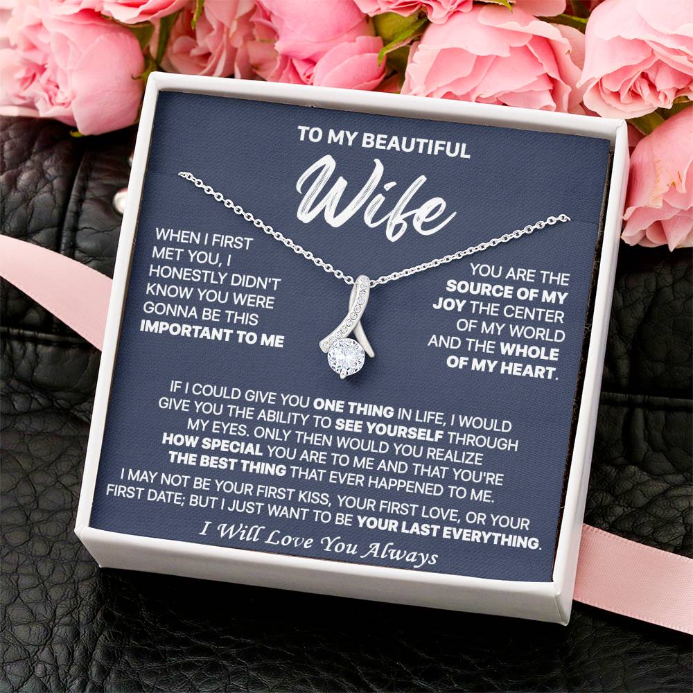Gift For Your Soulmate - Your 1St Kiss - Alluring Alluring Beauty Necklace