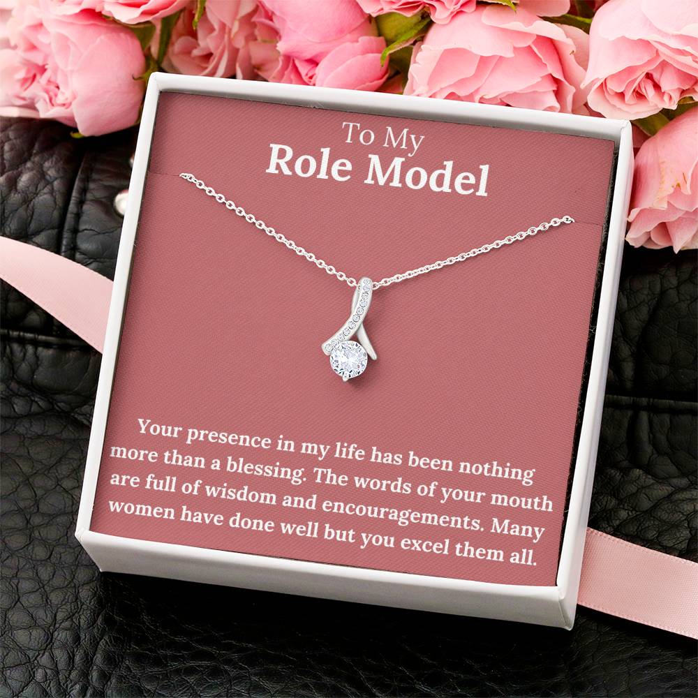 Role Model Alluring Necklace Mother's Day Gift Alluring Beauty Necklace