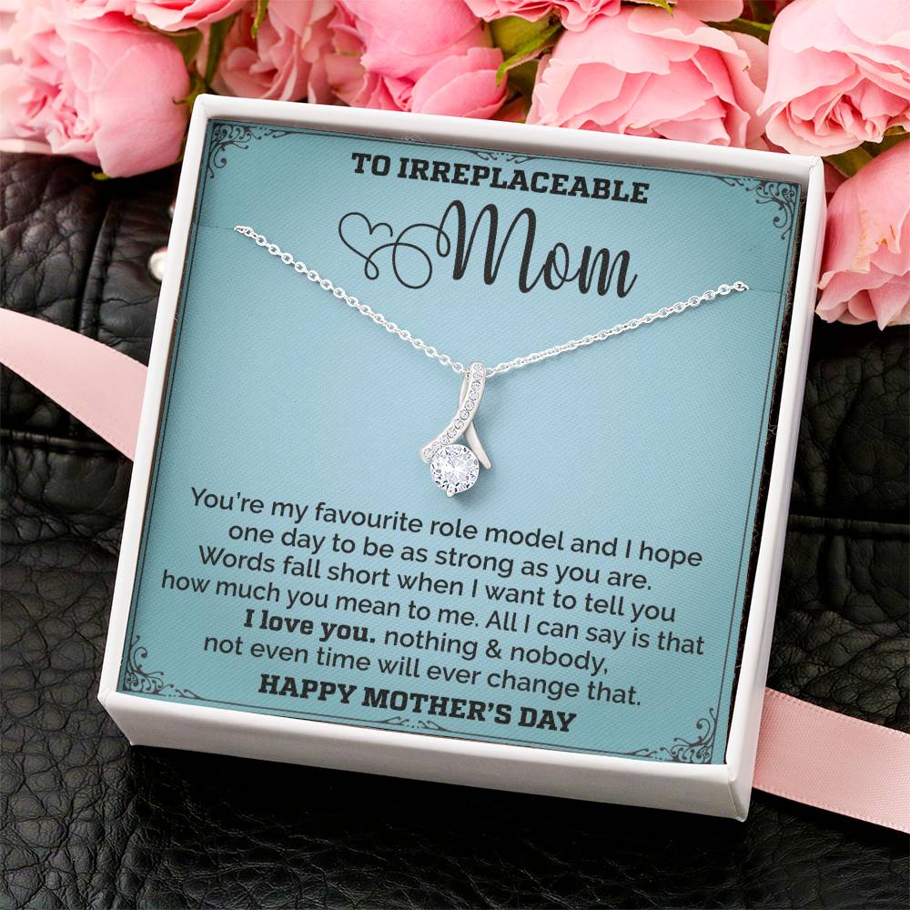 Mom Is My Favourite Role Modle -  Alluring Beauty Necklace - Mothers Day Alluring Beauty Necklace