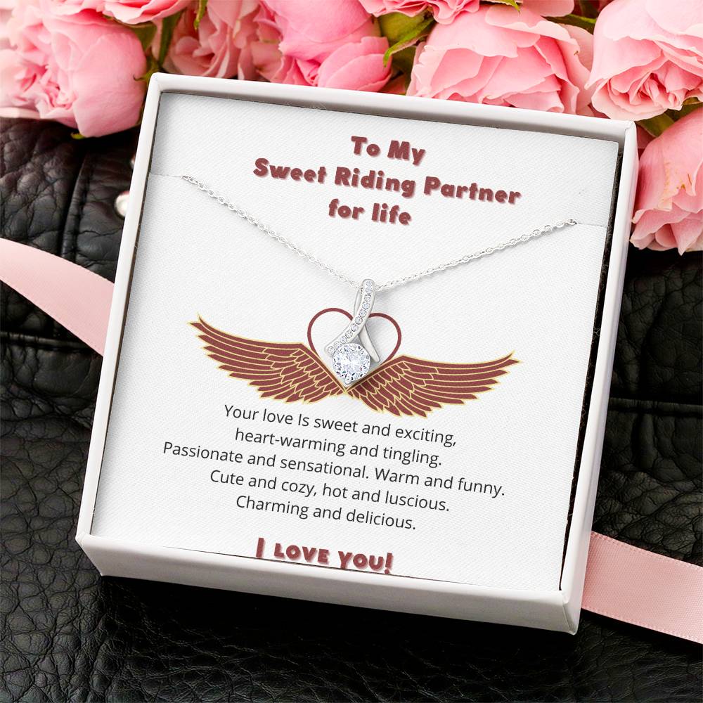 Sweet Love Necklace Riding Partner. Alluring Beauty Necklace