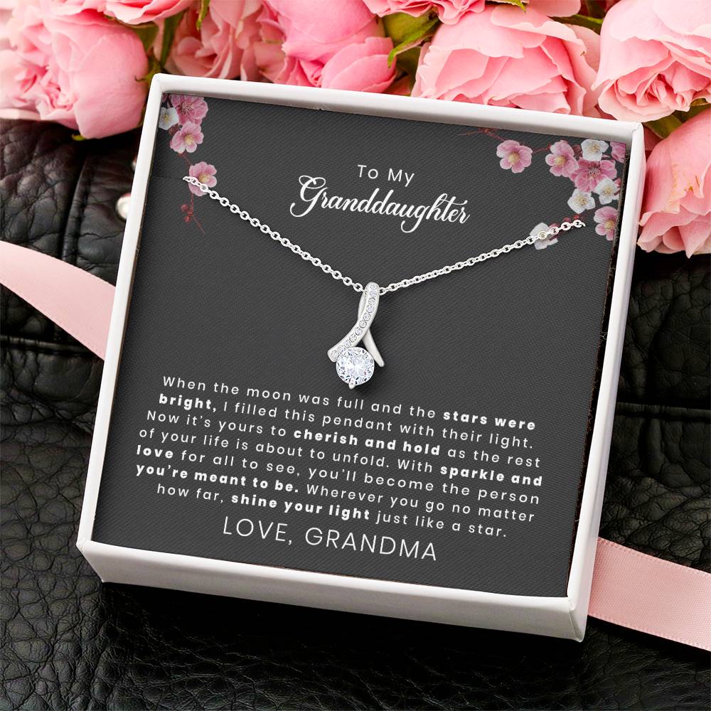 Stars Are Bright Alluring Beauty Necklace
