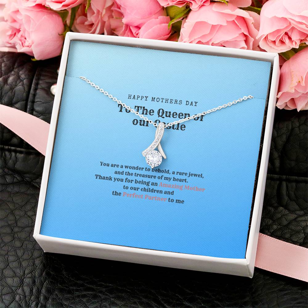 The Queen Of Our Castle Alluring Beauty Necklace