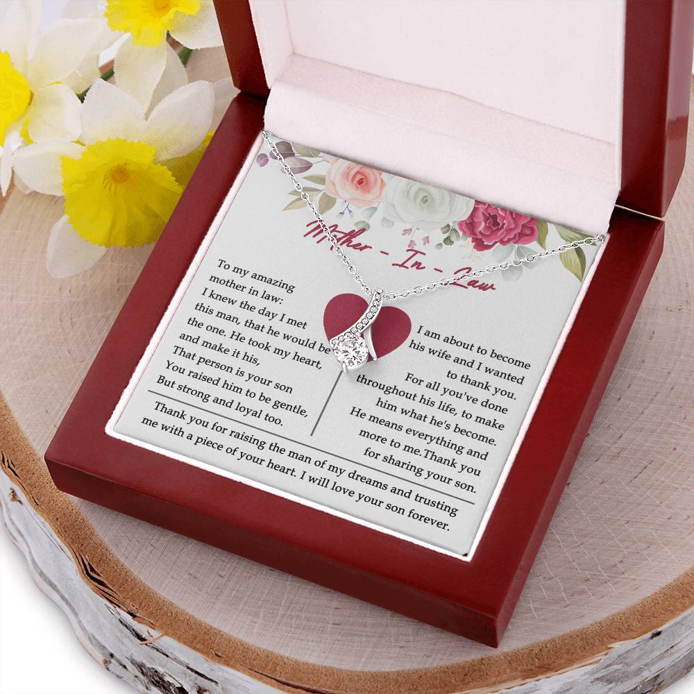 Mother - In - Law Allruing Necklace Alluring Beauty Necklace