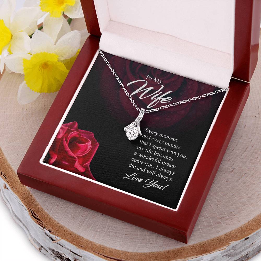 A Wonderful Dream Alluring Beauty Necklace