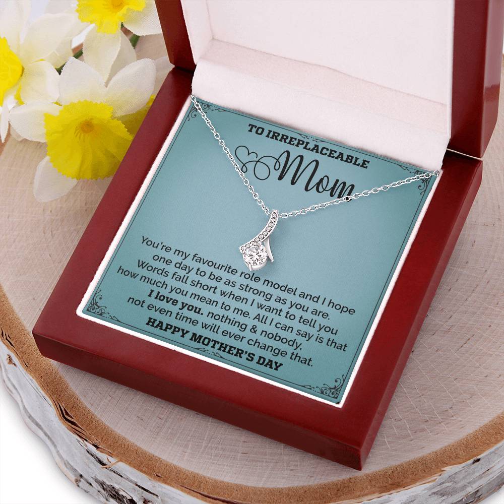 Mom Is My Favourite Role Modle -  Alluring Beauty Necklace - Mothers Day Alluring Beauty Necklace