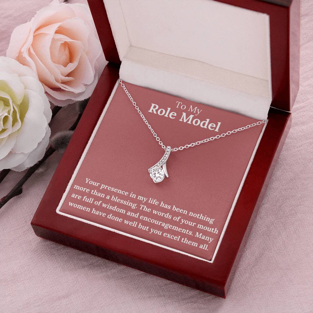 Role Model Alluring Necklace Mother's Day Gift Alluring Beauty Necklace