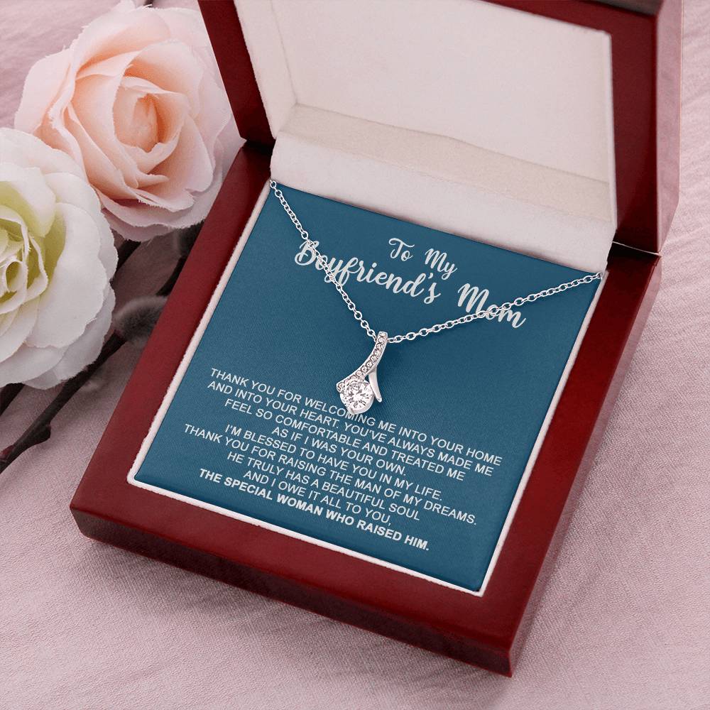 To My Boyfriend's Mom - I Owe It All To You - Necklace Alluring Beauty Necklace