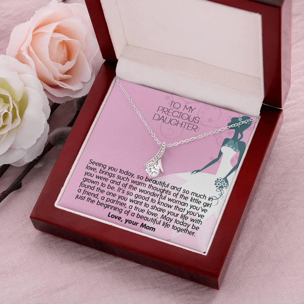 Mother ! Give This Unique Necklace To Your Precious Daughter Alluring Beauty Necklace