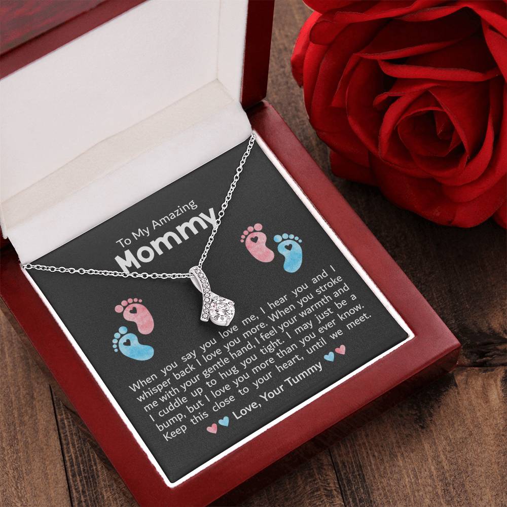 To My Amazing Mommy - I Love You Alluring Beauty Necklace