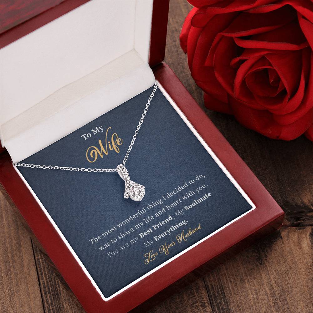 The Most Wonderful Thing Alluring Beauty Necklace